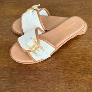 Aldo Sandals